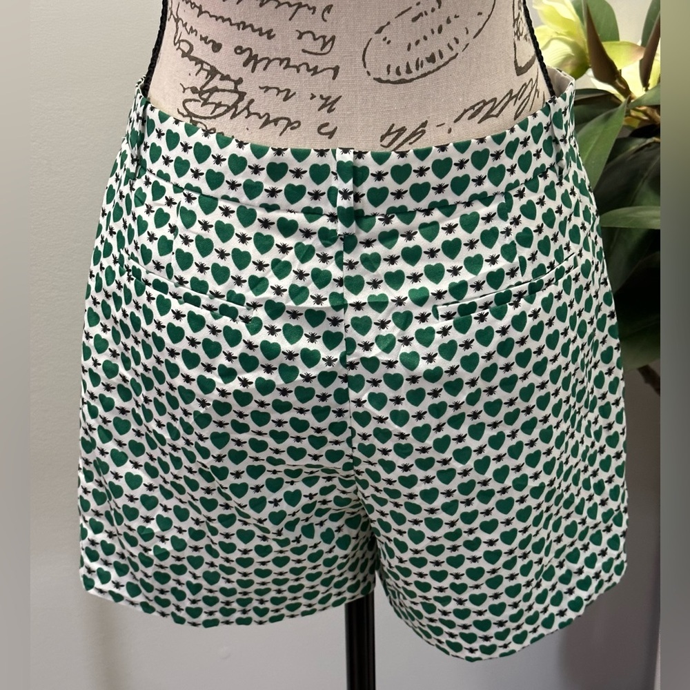 🍀🐝 J. Crew Collection Honeypie Bee & Hearts Shorts - Size 0🐝🍀 - Picture 4 of 15